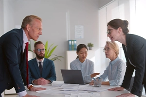 hoa board of directors conflict of interest